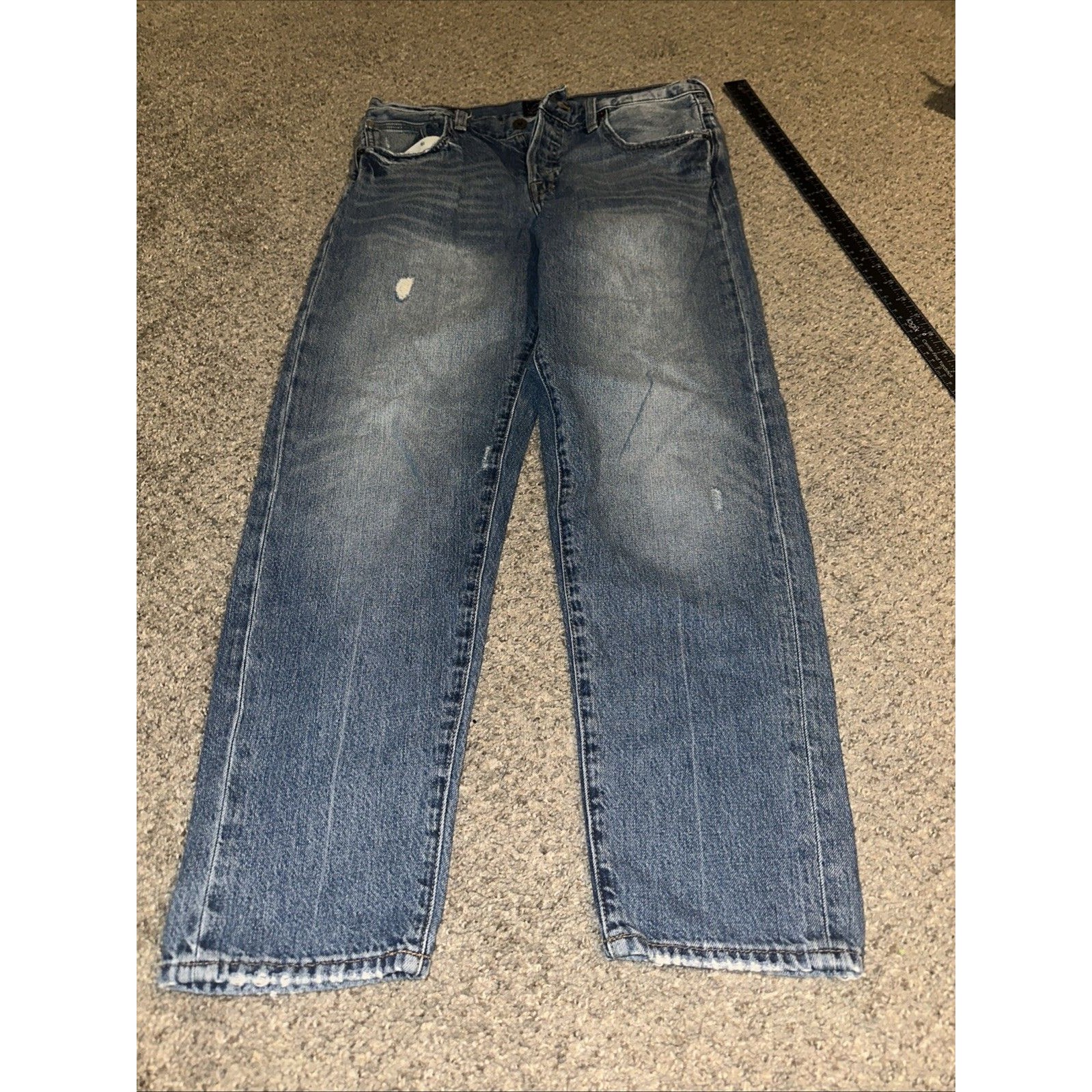 Lucky Brand La Dylan Boyfriend Jeans Women's Size 4/27 Distressed. Button Fly